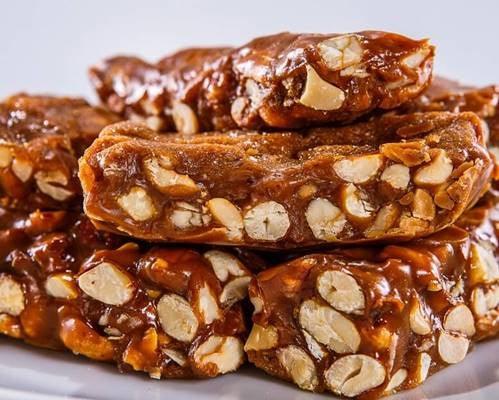 Pé de Moça Bruju 1,050kg c/20 unidades - Emporium Dos Doces
